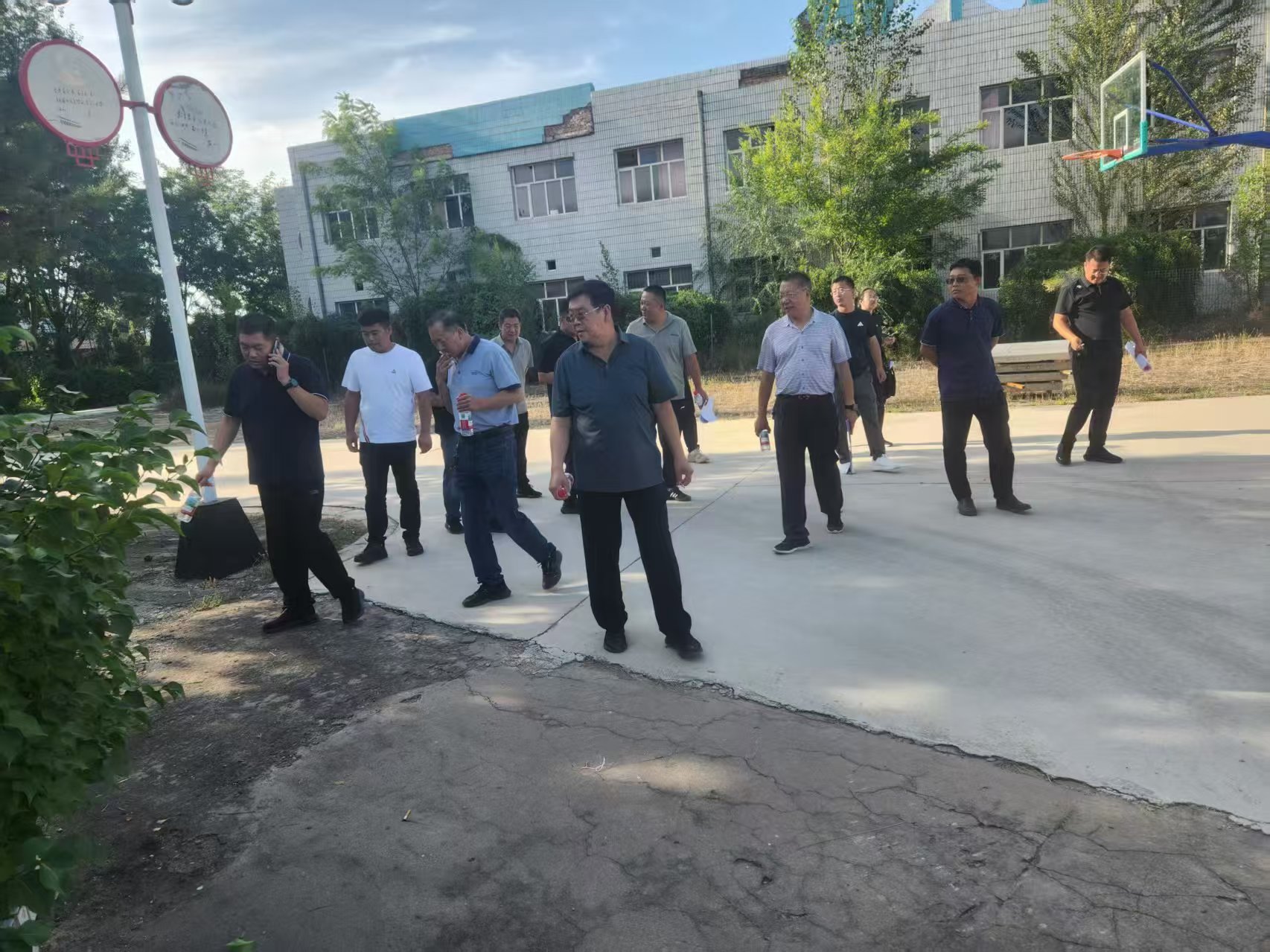 吕梁市硅PU球场混合型塑胶跑道 - 一站式服务